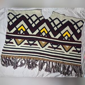 YAIRA Oversize O/S Knitted Poncho Cape with Fringe Ethnic/Boho Print 100%Acrylic